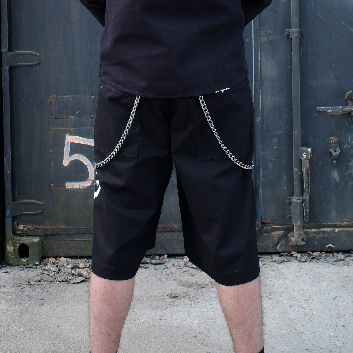 W:O:A - Chain Shorts