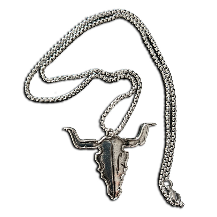 W:O:A - Necklace - Bullhead
