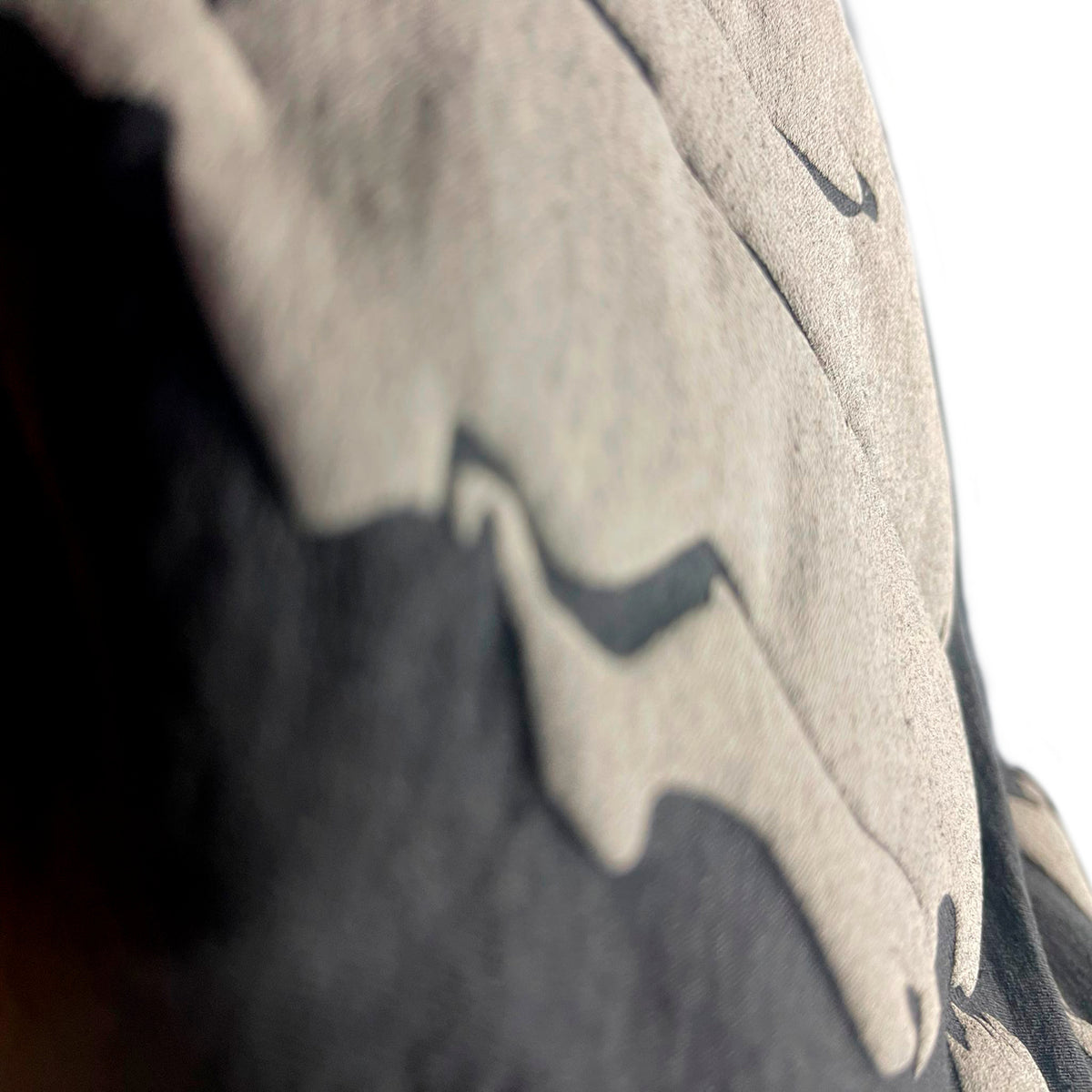 W:O:A - T-Shirt - Grey Skull Pop Out