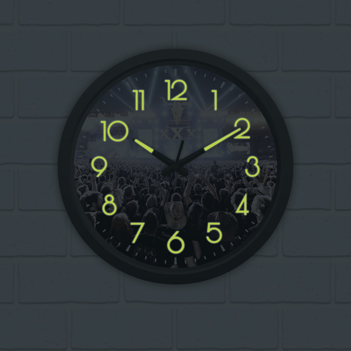 W:O:A - Wanduhr - Glow In The Dark